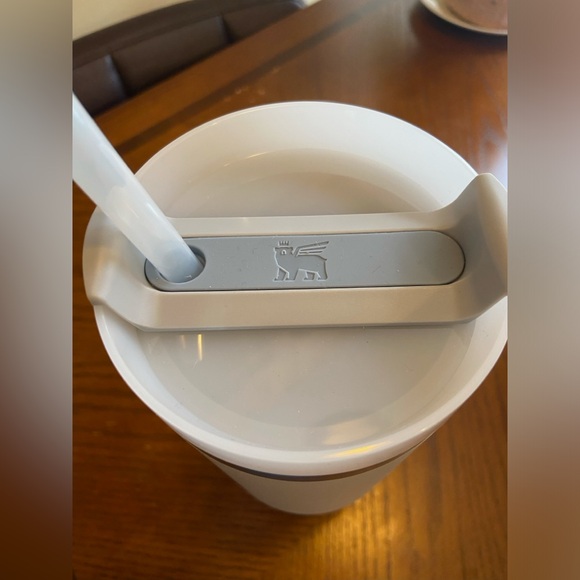 Light Blue Stanley 40 oz cup (straw protectors and cleaners included) - Picture 2 of 8